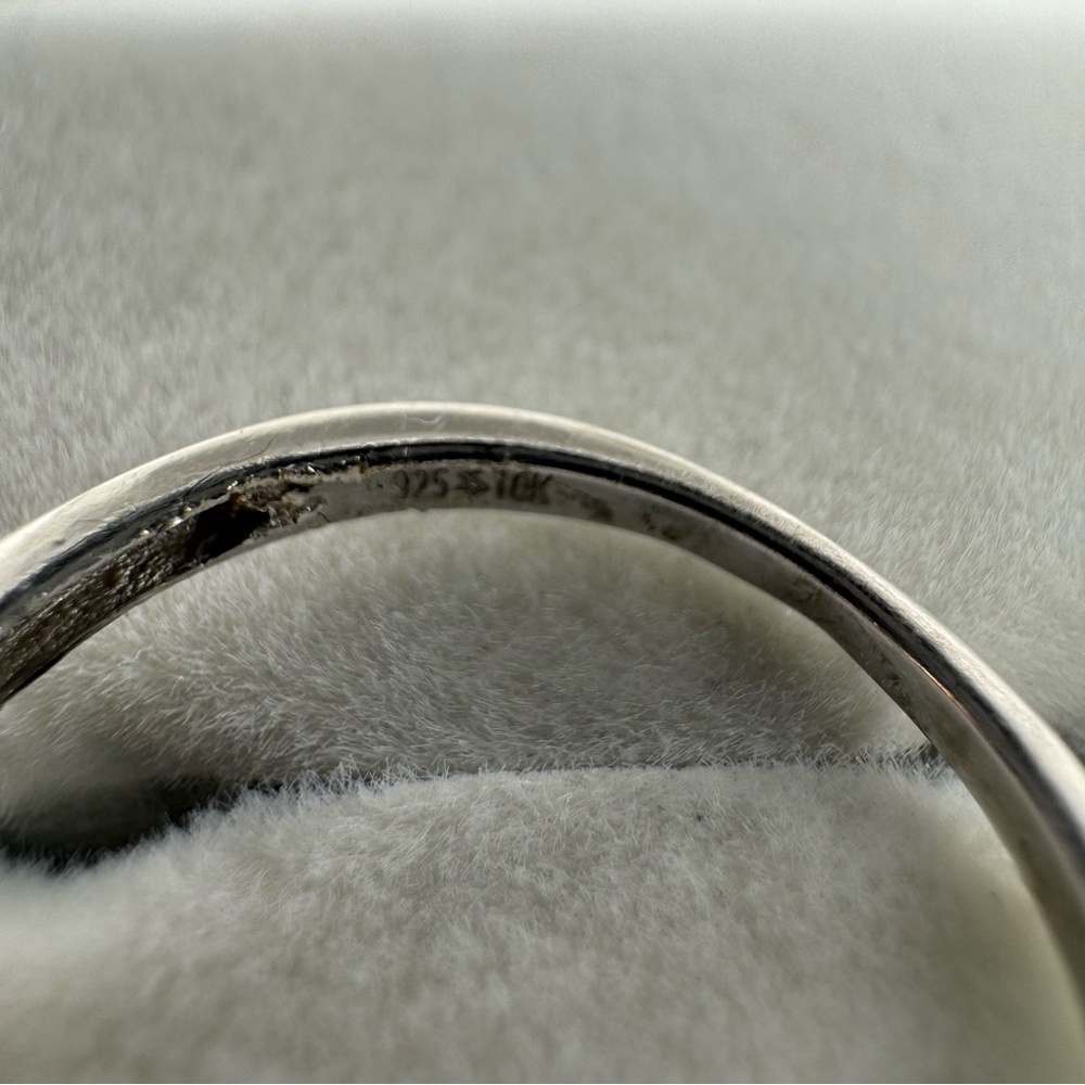 Diamond Heart Infinity 10k gold & 925 Sterling Silver Ring Size 5.25 - Picture 10 of 13